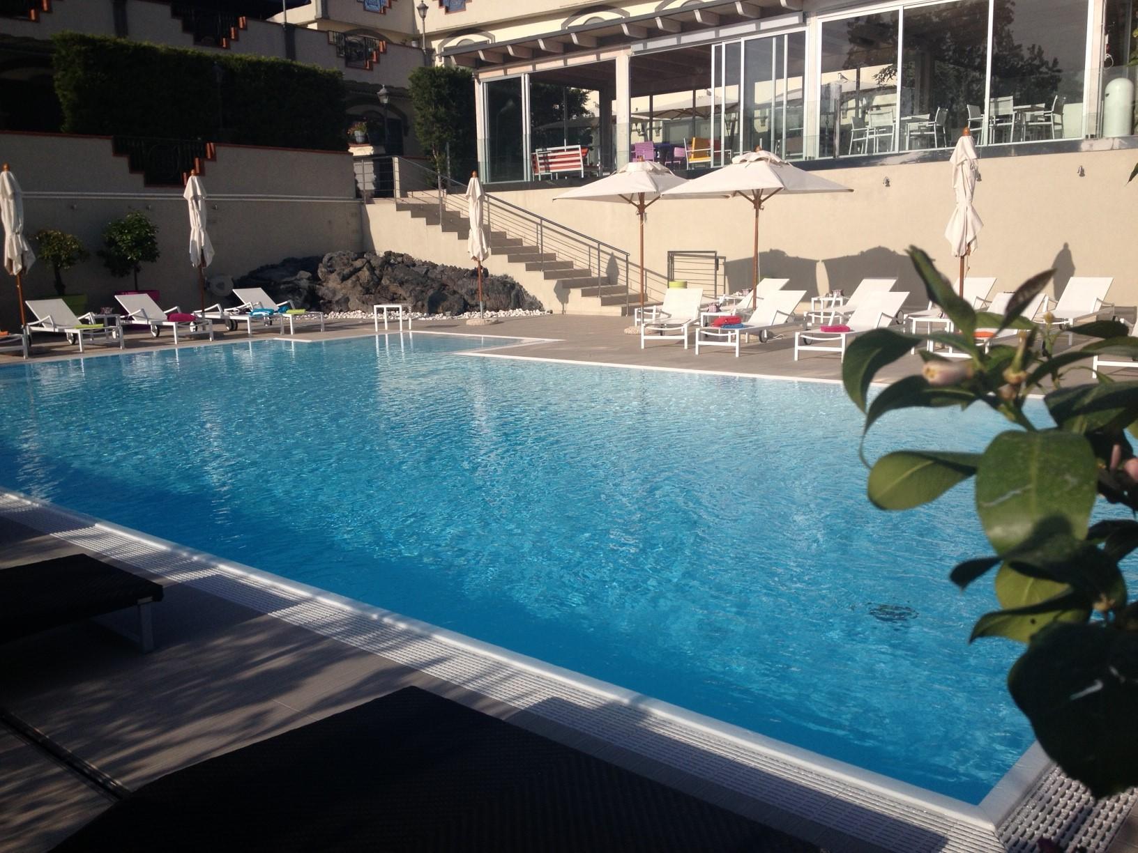 Andris Hotel Ercolano Exterior foto